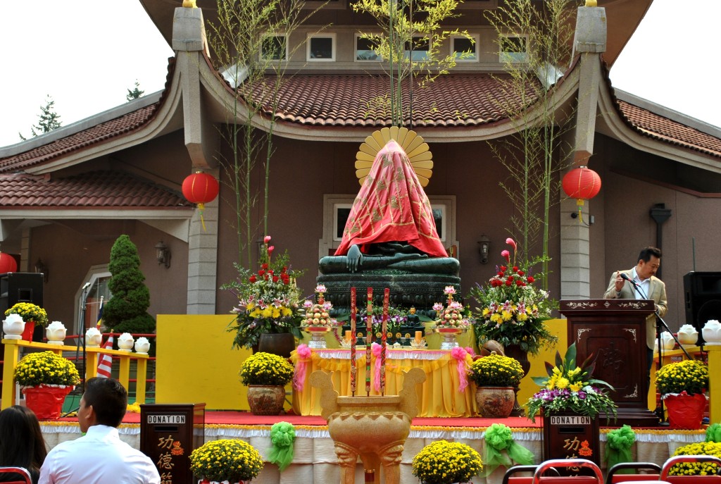 Aug 22 - 2015, Ngay Khai Mac Phat Ngoc 2015 (1)