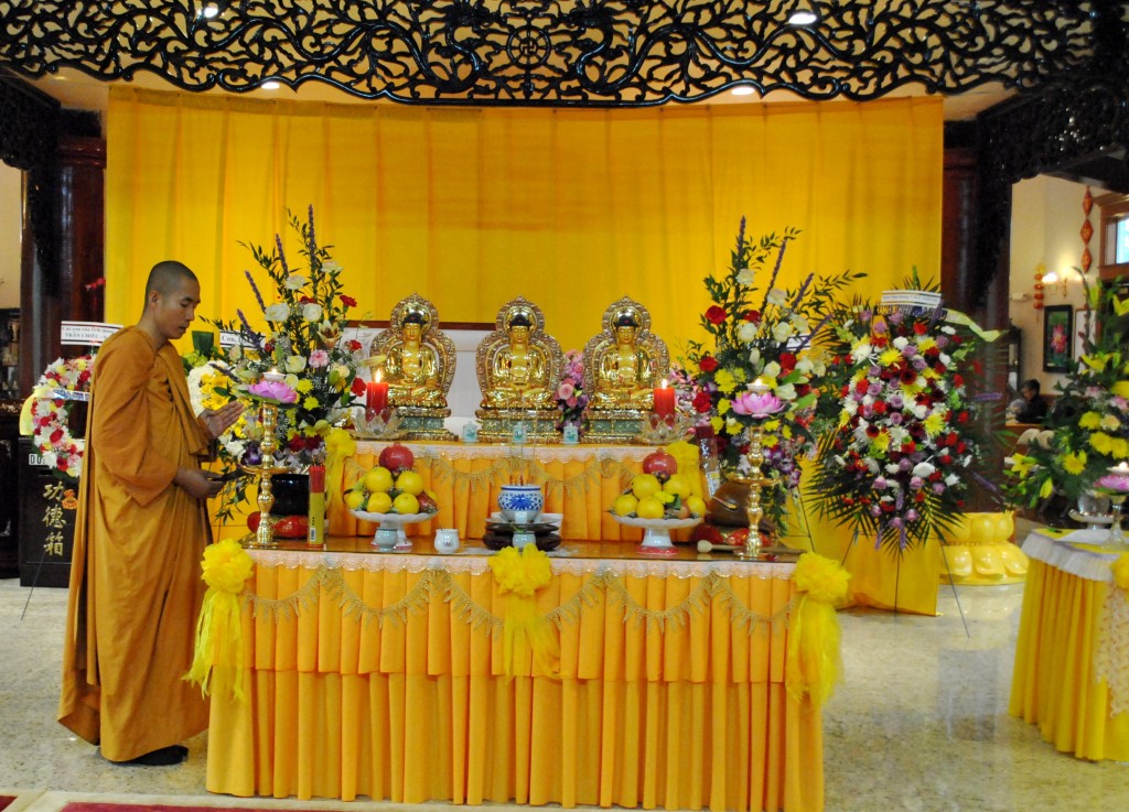 Le Cau Nguyen va Nhap Liem Ty Kheo Ni Thich Nu Lien Buu Nov 1 - 2014 (65)